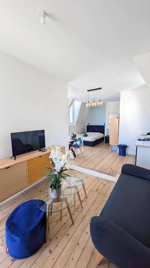 Appartement entier, One-Bedroom Apartment in Villers-sur-Mer, Région de Lisieux