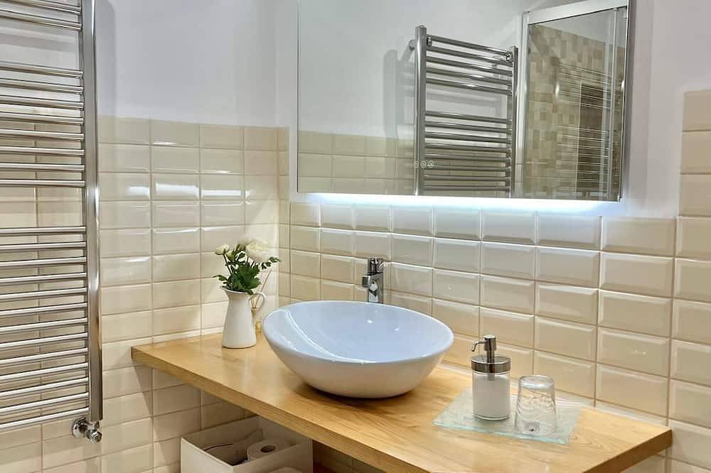 Appartement entier, Brezo Apartment, 10 Minutes From Cangas Del Narcea in Cangas del Narcea, Chaîne Cantabrique