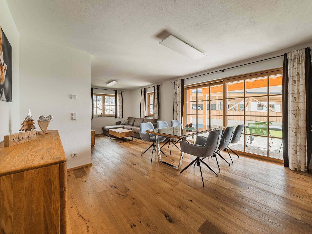 Ganze Wohnung, In Rußbach Am Pass Gschütt mit Garten, Terrasse und Grill in Salzkammergut-Berge, Rußbach am Paß Gschütt