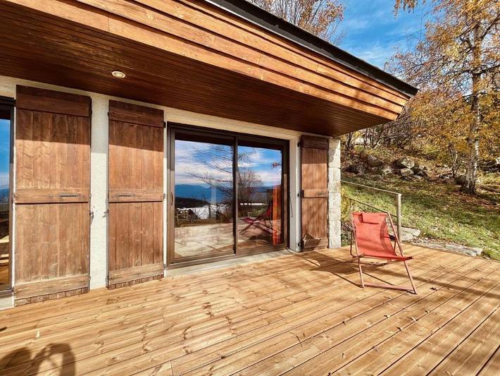 Gîte pour 6 personnes, avec vue et terrasse, animaux acceptés à Égat - 3