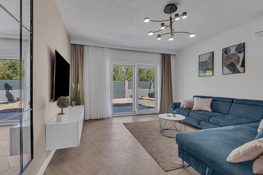 Pet friendly home in Rascane in Rašćane, Makarska Riviera