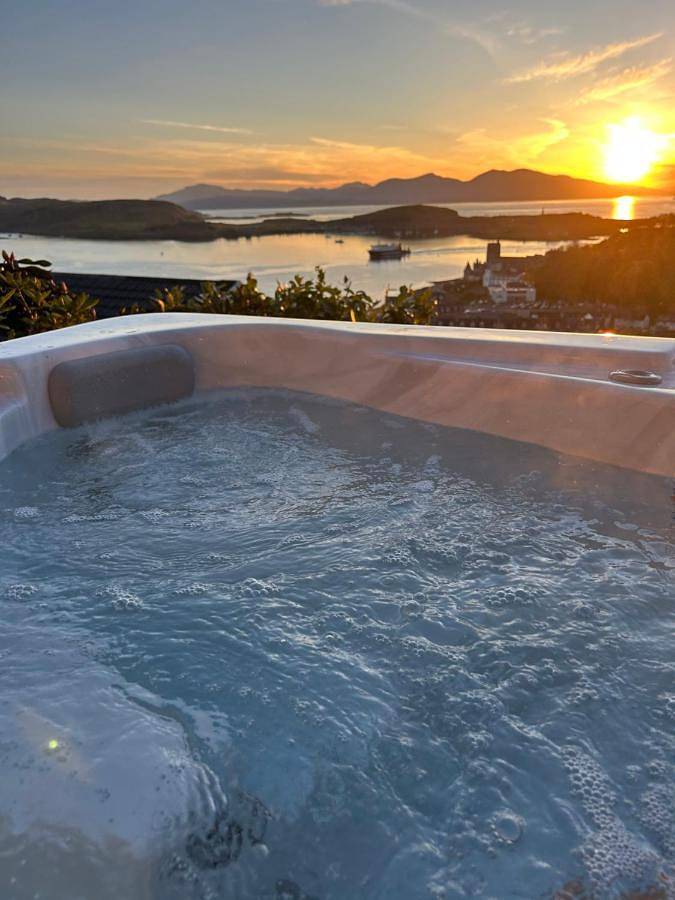 Holiday rental for 2 people, with view and garden in Oban