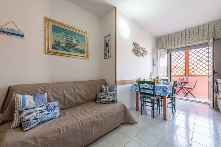 Casa vacanza per 4 persone, con balcone a Villasimius
