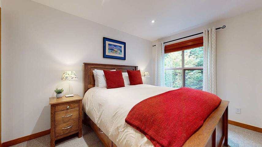 Glamping for 6 people, with hot tub and terrace in Whistler