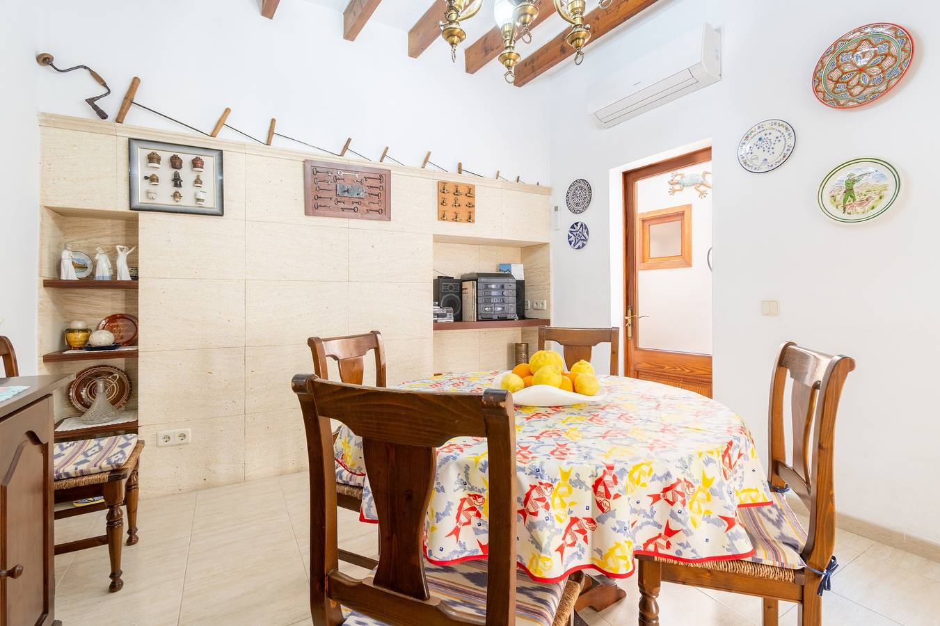 Ferienhaus 'Casa Guillermo' mit Bergblick, Wlan und Klimaanlage in Pollença Stadt, Pollença