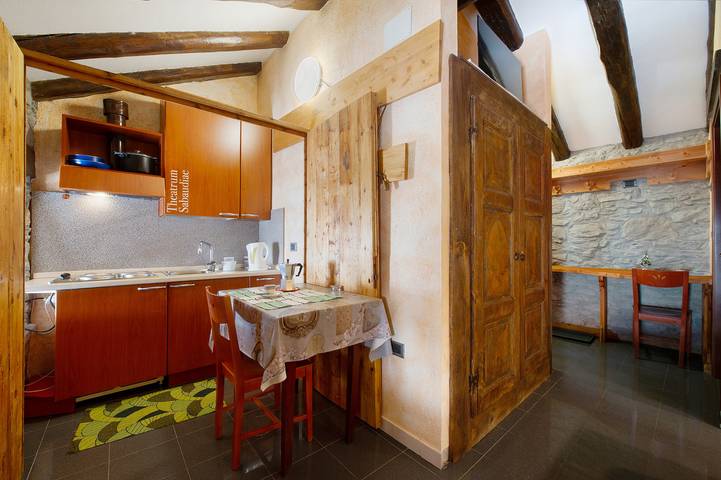 Gîte pour 2 personnes, avec jardin dans Vallée d'Aoste - 4