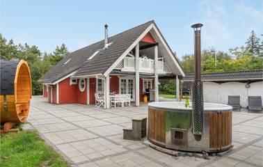 Ferienhaus für 8 Personen, mit Garten und Sauna sowie Whirlpool und Terrasse in Jegum