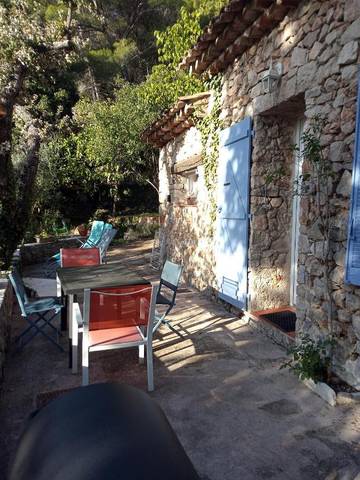 Gîte pour 3 personnes, avec jardin et vue à Bargemon