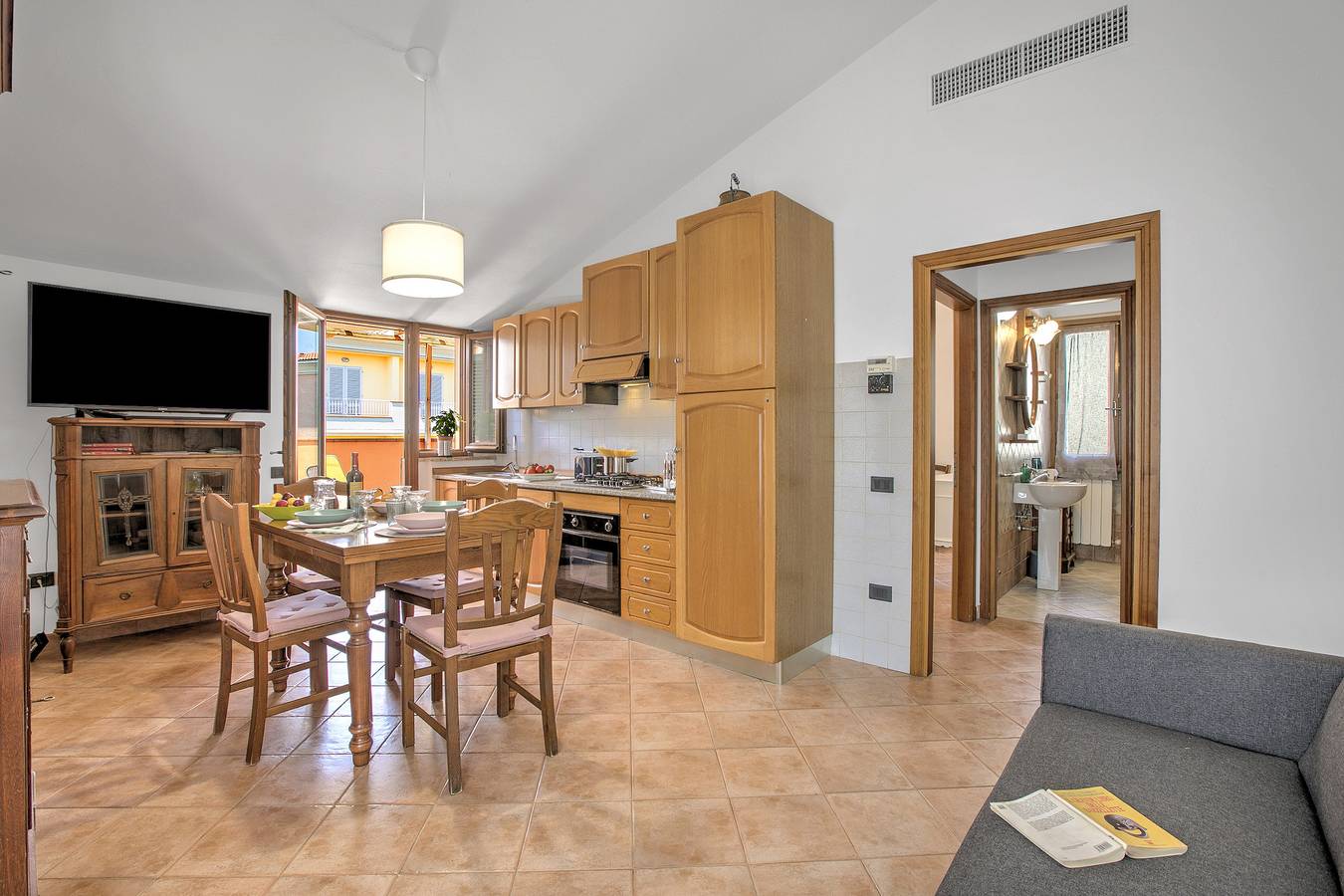 Ganze Wohnung, Chianti Wine Site Apt Private Balcony in Montespertoli, Florenz Provinz