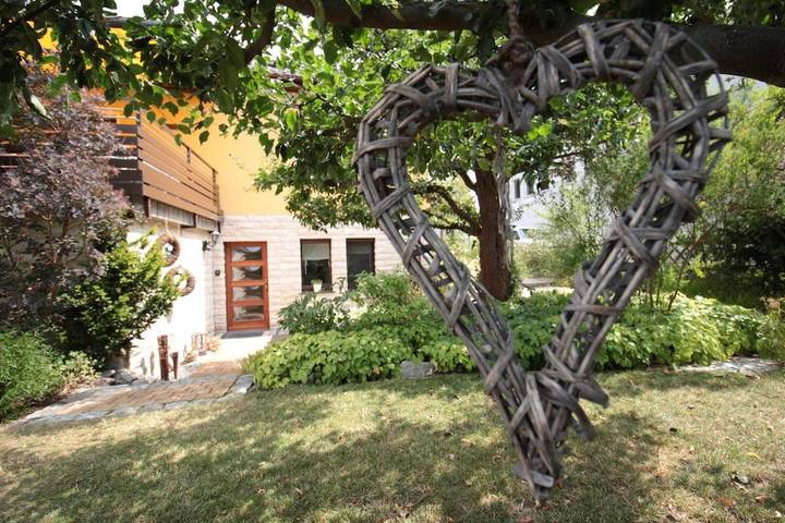 Ferienwohnung für 4 Personen, mit Balkon und Terrasse sowie Garten und Ausblick in Saalburg-Ebersdorf