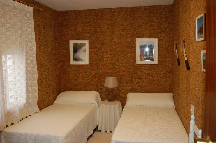 Location de vacances pour 6 personnes, avec vue à Arnes - 2