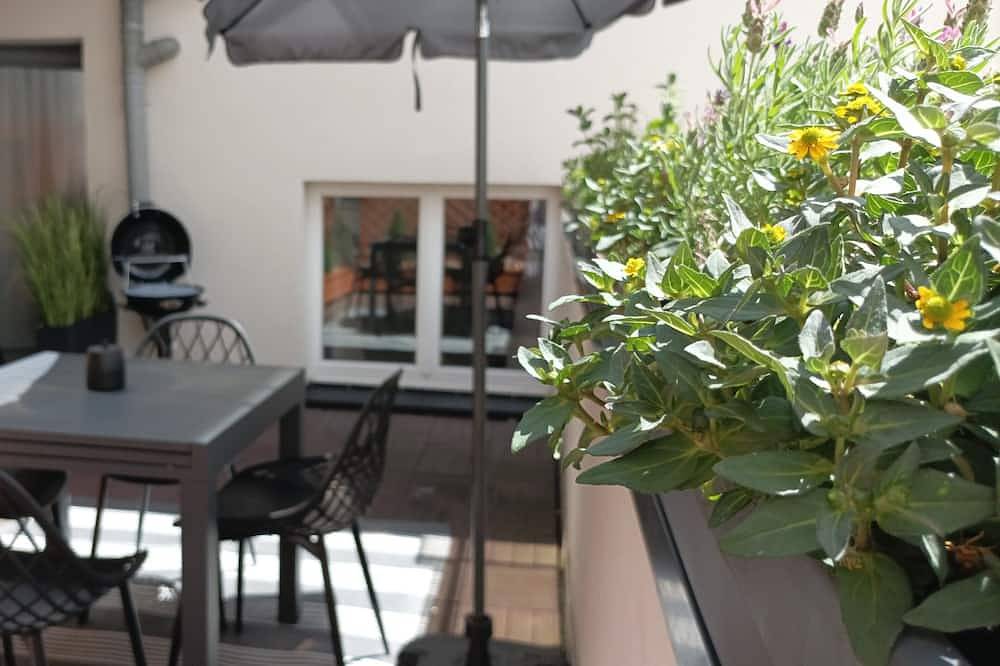 Ganze Wohnung, Altbauoase Fulda - ruhig, zentral, Terrasse, Bahnhof 400m - in Fulda, Rhön-Hessen