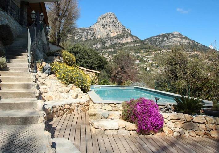 Chambre d’hôte pour 3 personnes, avec vue ainsi que piscine et jardin à Vence