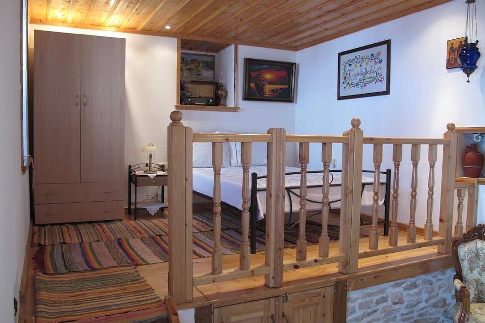 Traditional old mansion in Trikeri in Trikeri, Pilion