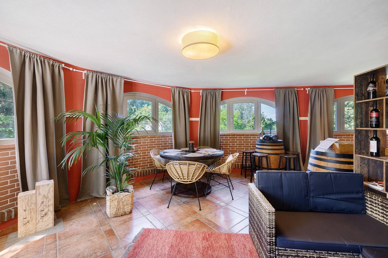 Ganze Wohnung, Apartment „Villa Paradiso“ mit privatem Pool, Garten und Wlan in Isola d'Asti, Asti Provinz