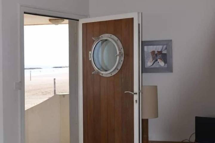 Beach house facing the sea in Valras-Plage, Mittelmeerküste (Frankreich)