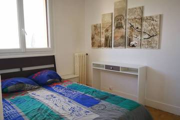 Gîte pour 4 personnes, avec balcon à La Courneuve