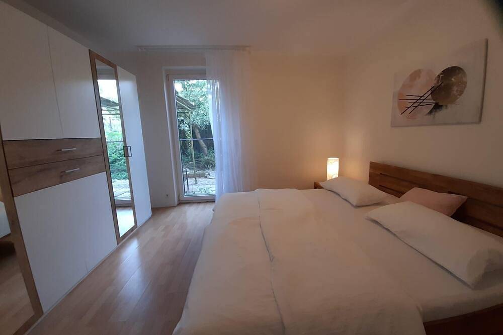 Ganze Wohnung, Ferienwohnung Monte Noble Ii in Erlenbach bei Dahn, Landkreis Südwestpfalz