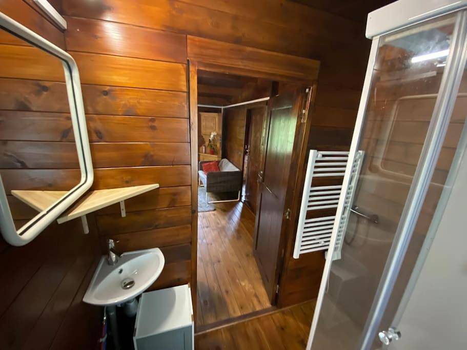 Two-Bedroom Chalet in Villard-Saint-Sauveur, Parc naturel régional du Haut-Jura