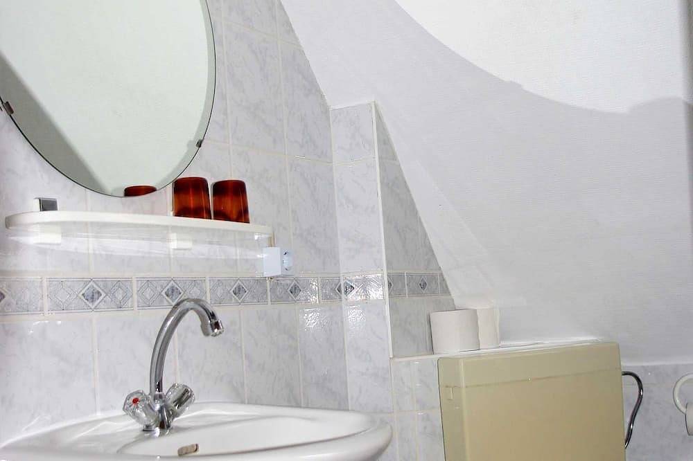 Ganze Wohnung, Doppelzimmer ohne Frühstück - Pension Altes Haus in Hann. Münden, Werratal