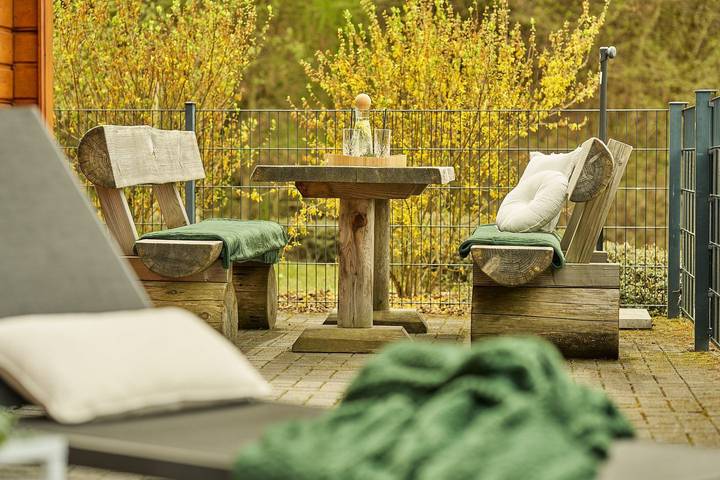 Ferienhaus für 6 Personen, mit Balkon/Terrasse und Terrasse sowie Garten und Sauna in Eifel (Rheinland-Pfalz) - 2