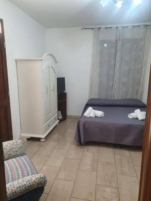 Ferienhaus für 4 Personen, mit Terrasse und Ausblick sowie Pool und Garten, mit Haustier auf Sizilien - 3