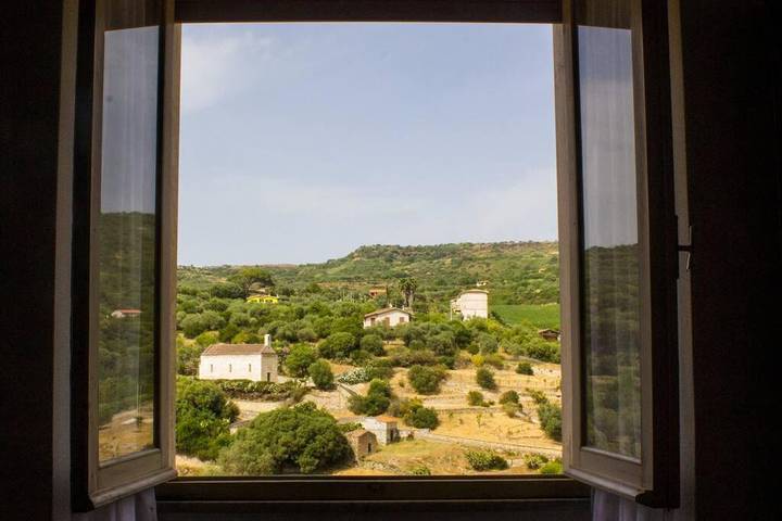 Location de vacances pour 6 personnes, avec balcon à Mòdolo