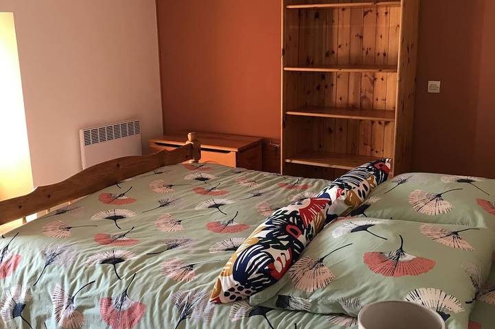 Location de vacances pour 8 personnes, avec jacuzzi et jardin à Le Thou - 3