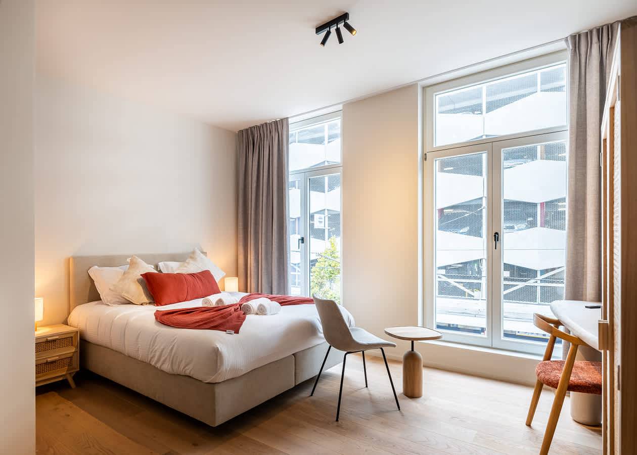Apartamento entero, Light-filled studio w/ workspace in Gante, Provincia de Flandes Oriental
