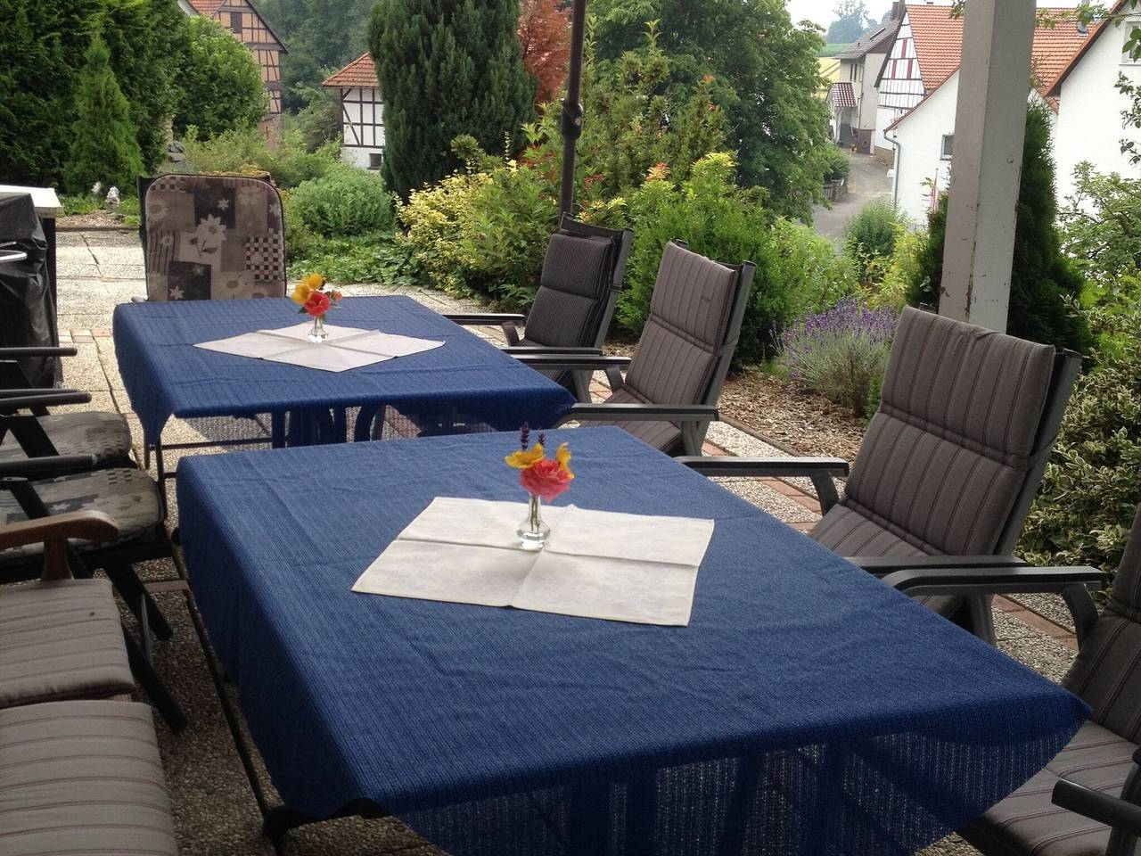 Ganze Wohnung, Schöne Ferienwohnung mit Terrasse in Homberg in Homberg, Knüllgebirge