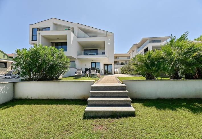 Ferienwohnung für 5 Personen, mit Balkon/Terrasse auf Krk