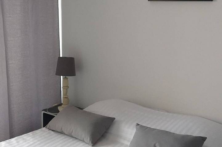 Gîte pour 4 personnes, avec balcon à Grandcamp-Maisy - 2