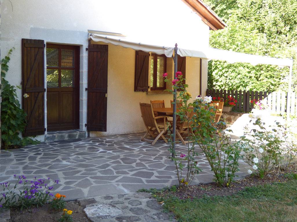 Gite Fournil in Saint-Étienne-de-Carlat, Région d'Aurillac