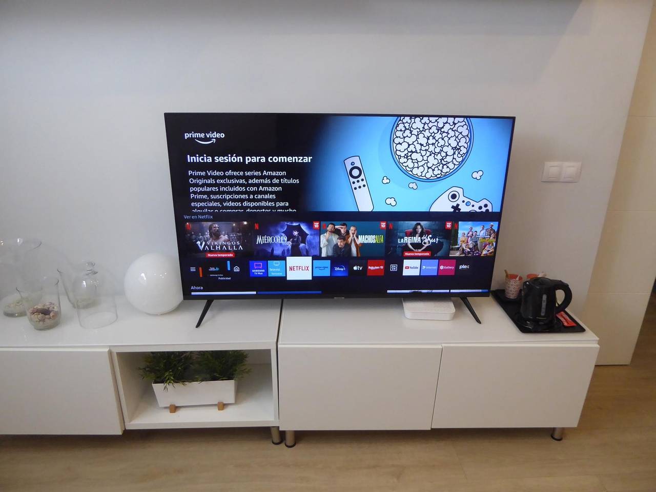 Entire apartment, Elegant Apartment by the Mediterranean with A/C and Wifi, 5 Min Walk to Beach in Port de Sagunt, Sagunto