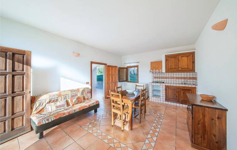 Gîte pour 4 personnes, avec terrasse à Badesi - 3