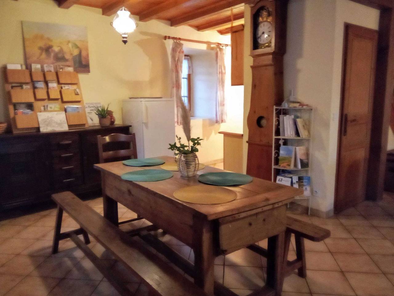 Casa encantadora en el campo junto a una granja in Saint-Cirgues, Macizo Central