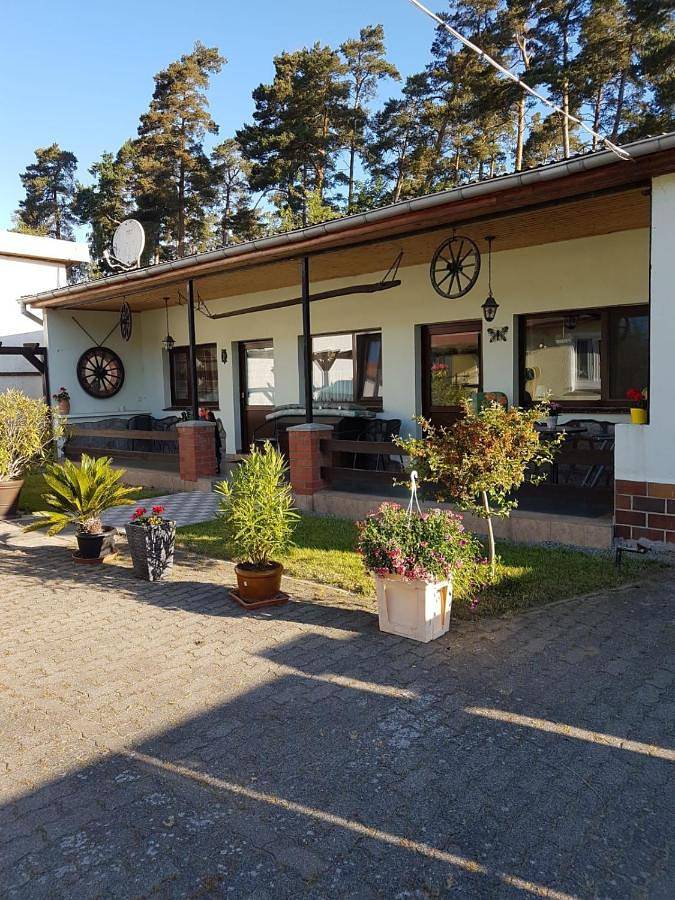 Ganze Ferienwohnung, Bungalow am Hellbach Xl im Ostseeland in Neubukow, Neubukow-Salzhaff