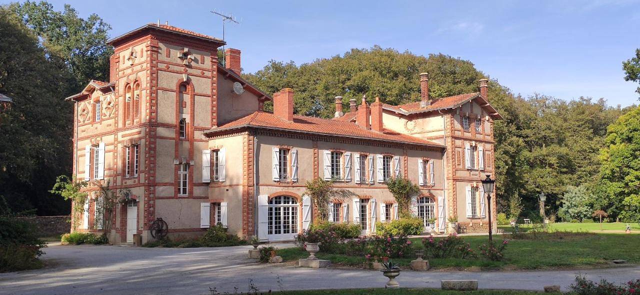 Triple Room in Saint-Laurent-des-Autels, Région de Cholet