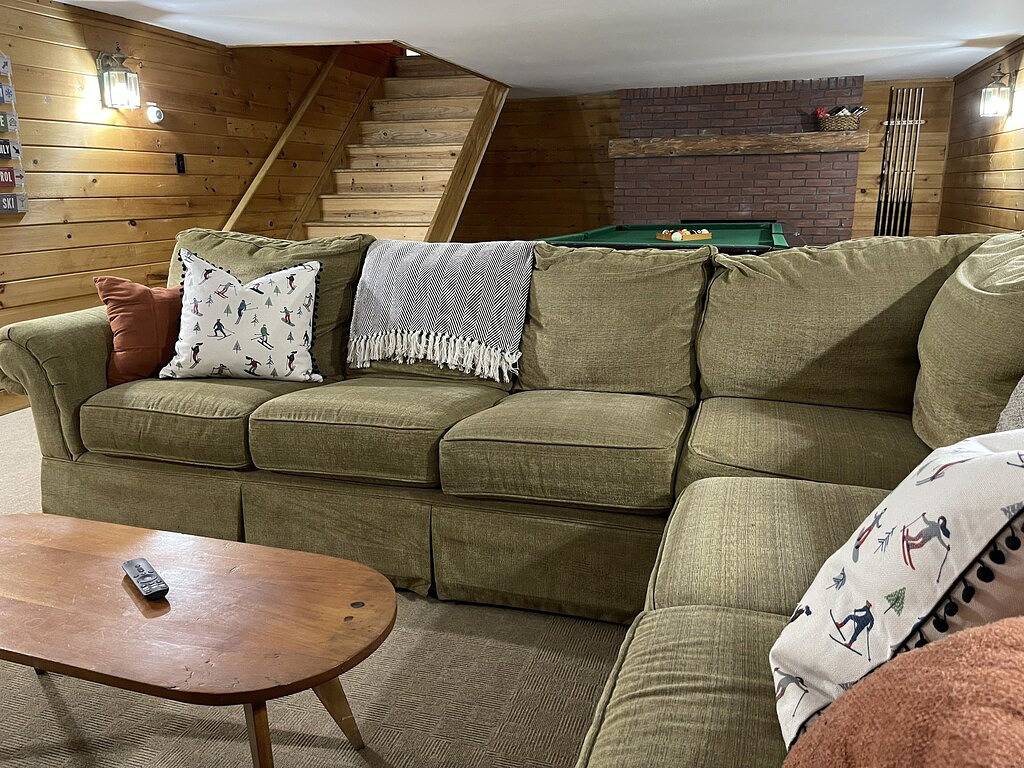 Geräumiges Haus im Kolonialstil, nur wenige Minuten von Camelback & Crossings Outlets entfernt in Long Pond