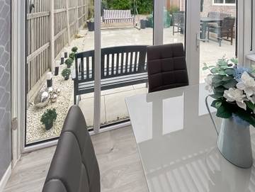 Holiday Rental for 4 People in Blackpool Pleasure Beach, Lancashire, Photo 3