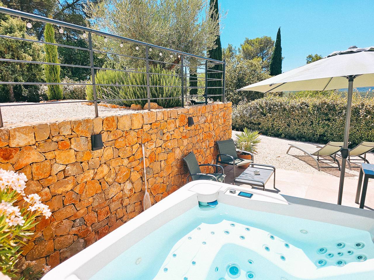 Studio entier, Sieste en Provence in Entrecasteaux, Région de Brignoles