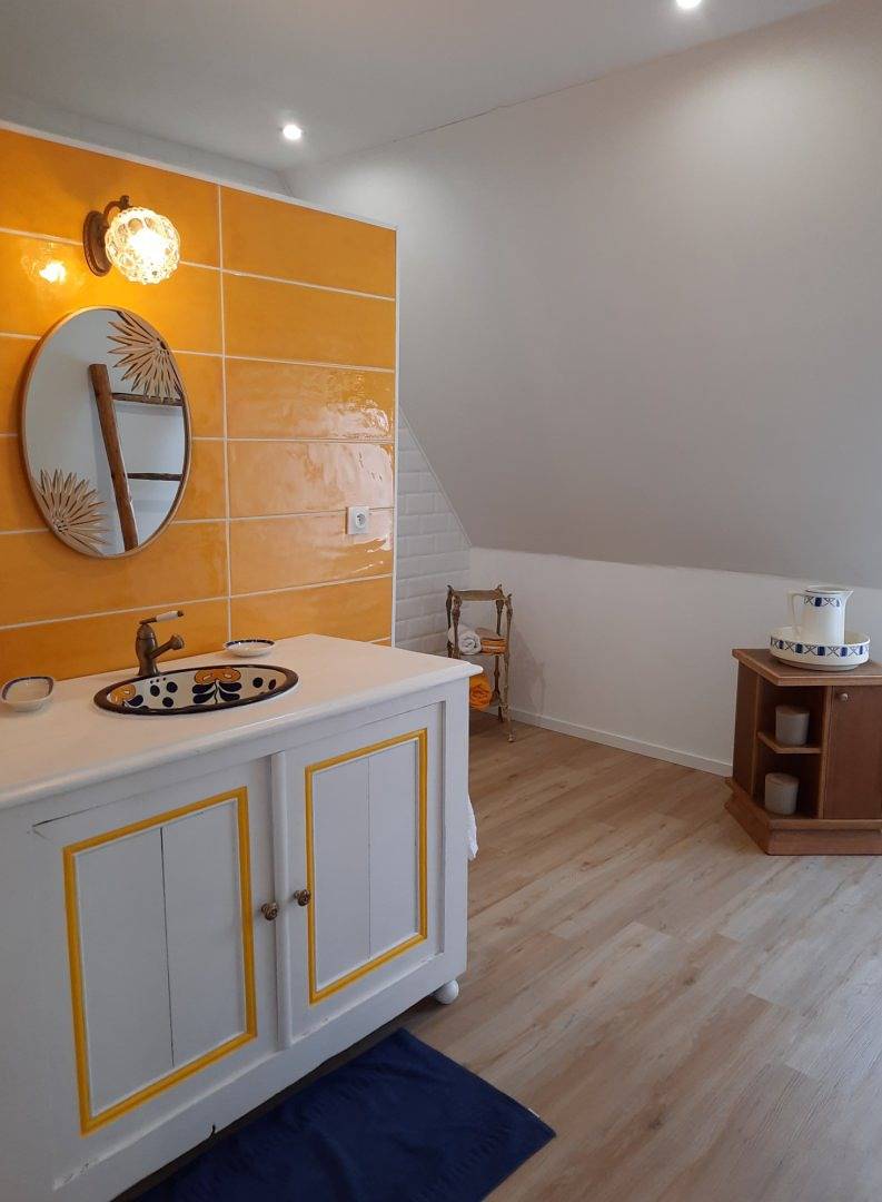 Chambres d'hôtes Ker Gwennlo - Ti Gwenn et Ti Lo in Lignol, Région de Pontivy