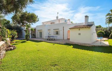 Holiday home in Cala d'Or, Santanyí für 8 