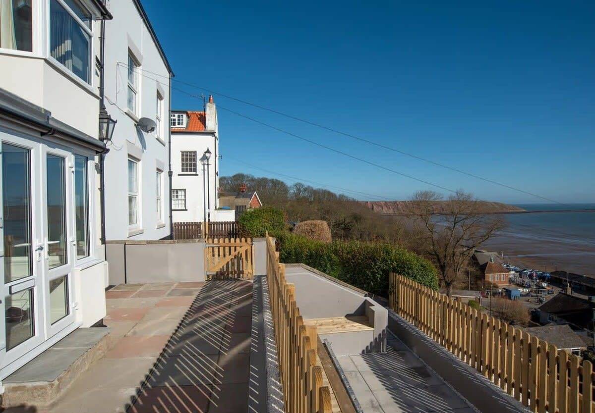 Abalyne Beach House - Beautiful beachhouse - Sea views throughout, modern, bright in Filey, Yorkshire del Norte