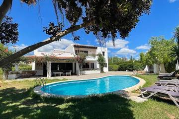 Ferienhaus für 12 Personen, mit Terrasse und Garten am Playa d'en Bossa