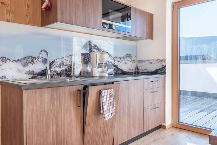 Hel lägenhet, Apartment "Guntschöllerhof Hochwart" with Mountain View, Wi-Fi, Balcony & Garden in Aica di Sopra, Völs am Schlern