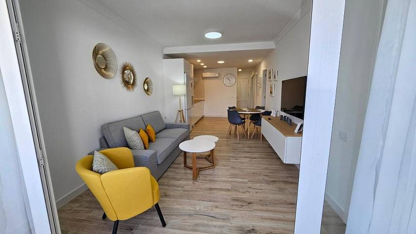 Ferienwohnung für 4 Personen, mit Balkon und Terrasse sowie Ausblick