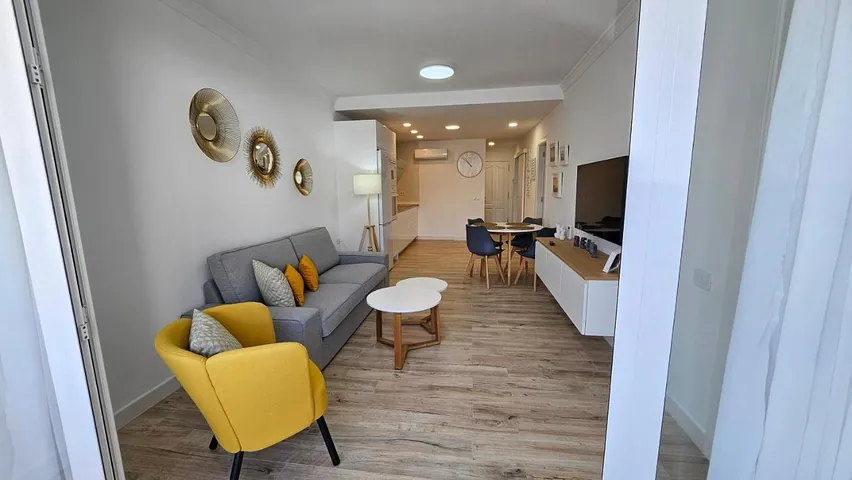 Apartamento de vacaciones para 4 personas, con terraza y vistas - 1