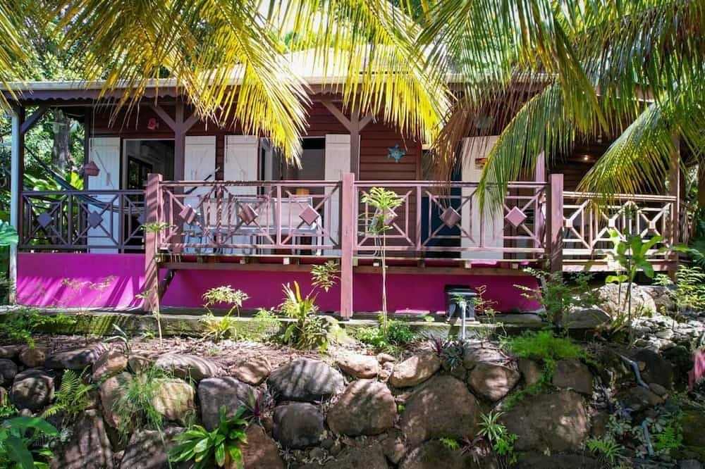 Twa Karet   Villa Créole in Pointe-Noire, Guadeloupe (Caribbean)