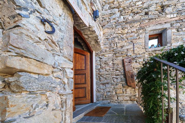 Holiday Apartment in a Historic Residence with Covered Terrace and Private Square in Pontetto-Roldo, Montecrestese